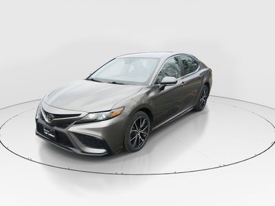 2023 Toyota Camry - Photo 3