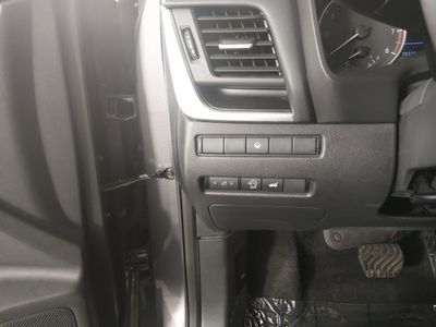 2025 Nissan Rogue - Photo 13