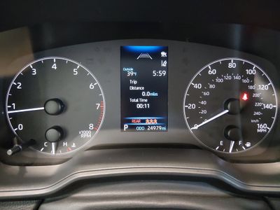 2025 Toyota Corolla - Photo 14