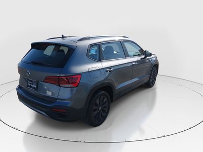 2024 Volkswagen Taos - Photo 7