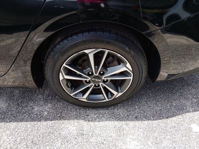 2023 Kia Forte - Photo 10