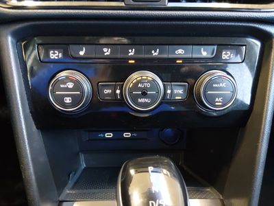 2024 Volkswagen Taos - Photo 17