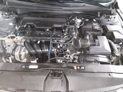 2024 Hyundai Elantra - Photo 9