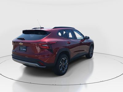 2025 Chevrolet Trax - Photo 7