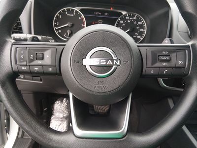 2024 Nissan Rogue - Photo 12