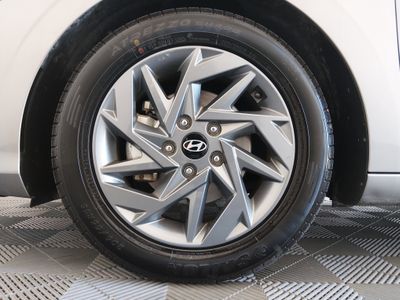 2024 Hyundai Elantra - Photo 10
