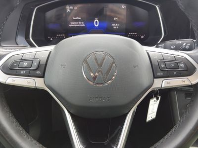 2024 Volkswagen Jetta - Photo 12