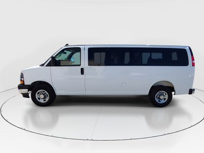 2025 Chevrolet Express 15 Passenger - Photo 4