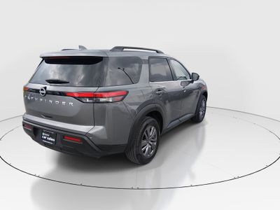 2025 Nissan Pathfinder — photo 7 view