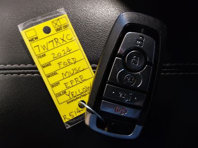 2024 Ford Mustang - Photo 15