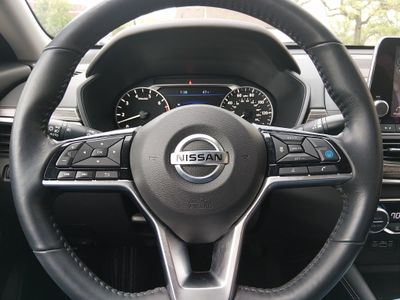 2021 Nissan Altima - Photo 12