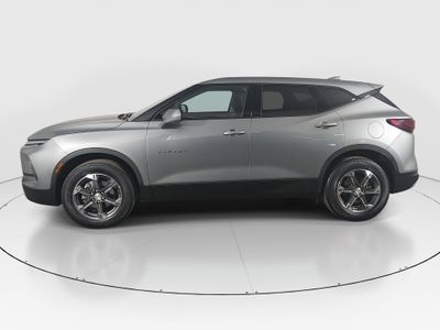 2025 Chevrolet Blazer - Photo 4