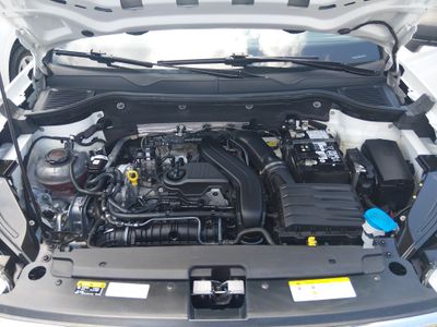 2024 Volkswagen Taos - Photo 9