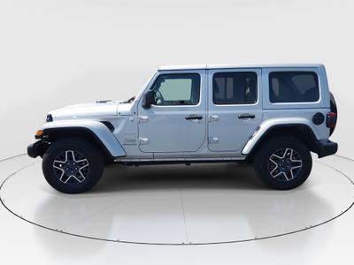 2024 Jeep Wrangler - Photo 4