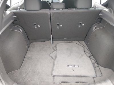 2023 Nissan Kicks - Photo 11