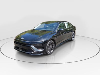 2024 Hyundai Sonata - Photo 3