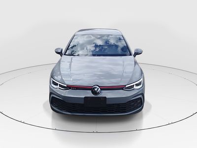 2024 Volkswagen Golf GTI - Photo 2