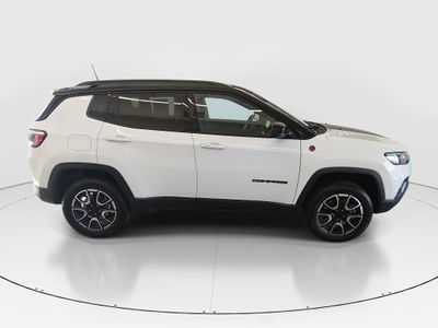 2024 Jeep Compass - Photo 8