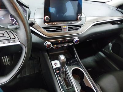 2024 Nissan Altima - Photo 13