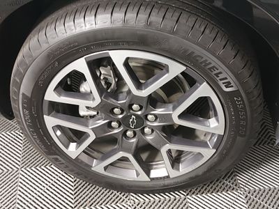 2025 Chevrolet Blazer - Photo 10