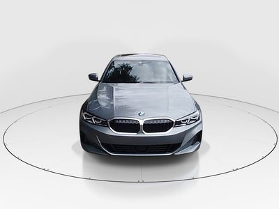 2025 BMW 3 Series - Photo 2