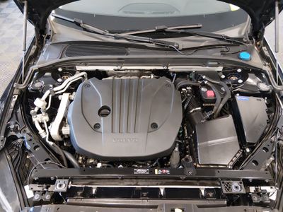 2024 Volvo S60 - Photo 9