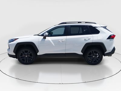 2024 Toyota RAV4 - Photo 4