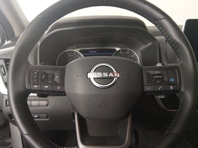 2025 Nissan Rogue - Photo 12