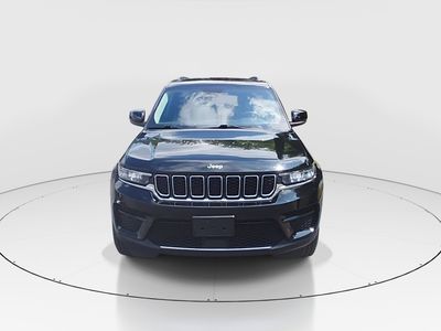 2023 Jeep Grand Cherokee - Photo 2