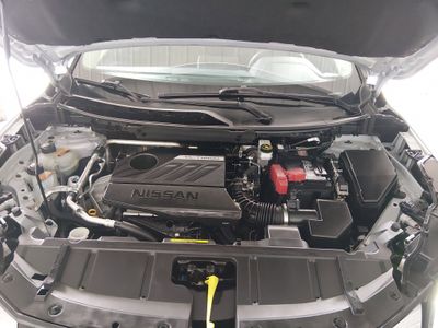 2025 Nissan Rogue - Photo 9