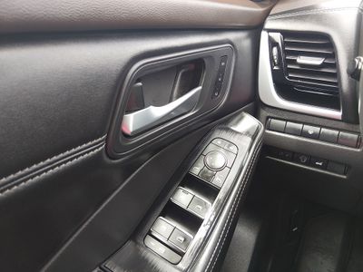 2023 Nissan Rogue - Photo 13