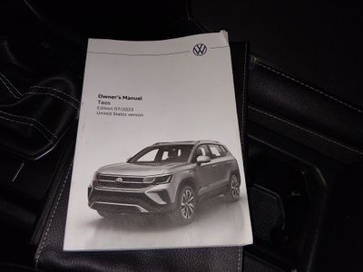 2024 Volkswagen Taos - Photo 16