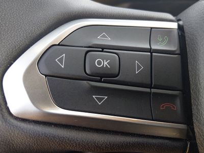 2023 Jeep Compass - Photo 12