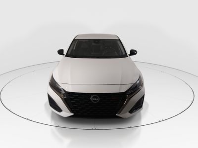 2024 Nissan Altima - Photo 2