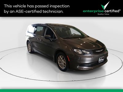 2023 Chrysler Voyager - Photo 1