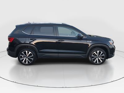 2024 Volkswagen Taos - Photo 8