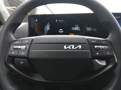 2025 Kia K4 - Photo 12