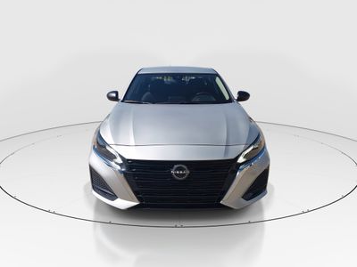 2024 Nissan Altima - Photo 2