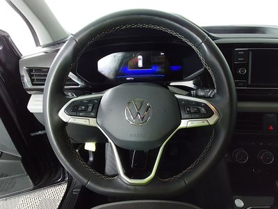 2024 Volkswagen Taos - Photo 12