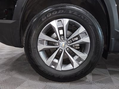 2025 Chevrolet Equinox - Photo 10