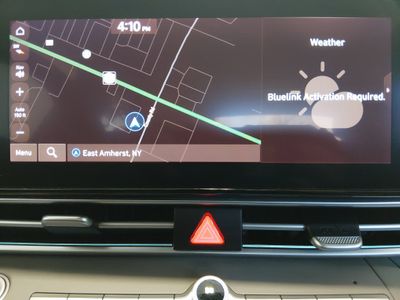 2024 Hyundai Elantra - Photo 17
