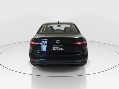 2024 Volkswagen Jetta - Photo 6