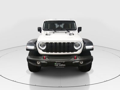 2024 Jeep Wrangler - Photo 2