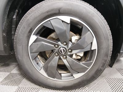 2025 Nissan Rogue - Photo 10