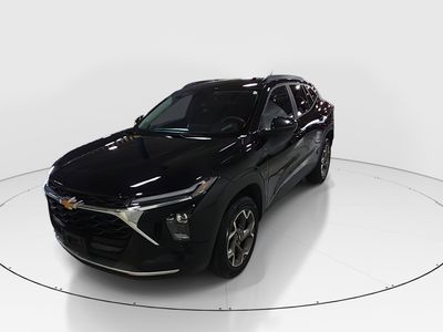 2025 Chevrolet Trax - Photo 3
