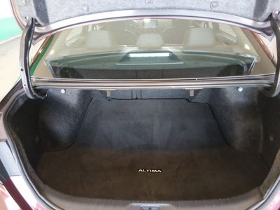 2024 Nissan Altima - Photo 11