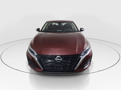 2024 Nissan Altima - Photo 2