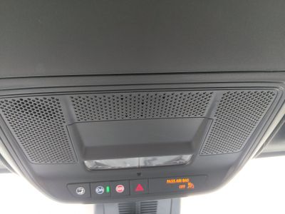 2025 Chevrolet Equinox - Photo 21