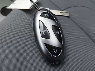 2024 Hyundai Elantra - Photo 15
