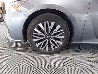 2025 Nissan Altima - Photo 10